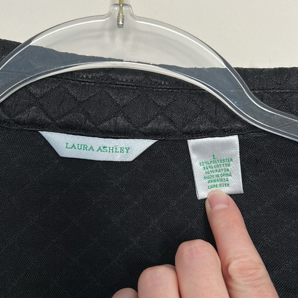 Laura Ashley Black and Gold Diamond‎ Quilt Style Jacket Size Large - Picture 2 of 6